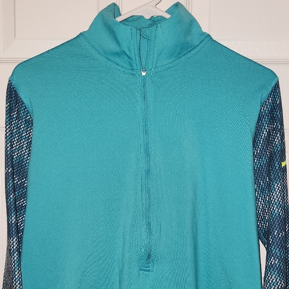 Nike Aqua Quarter-Zip with Patterned Sleeves Ski Shirt - Picture 5 of 6